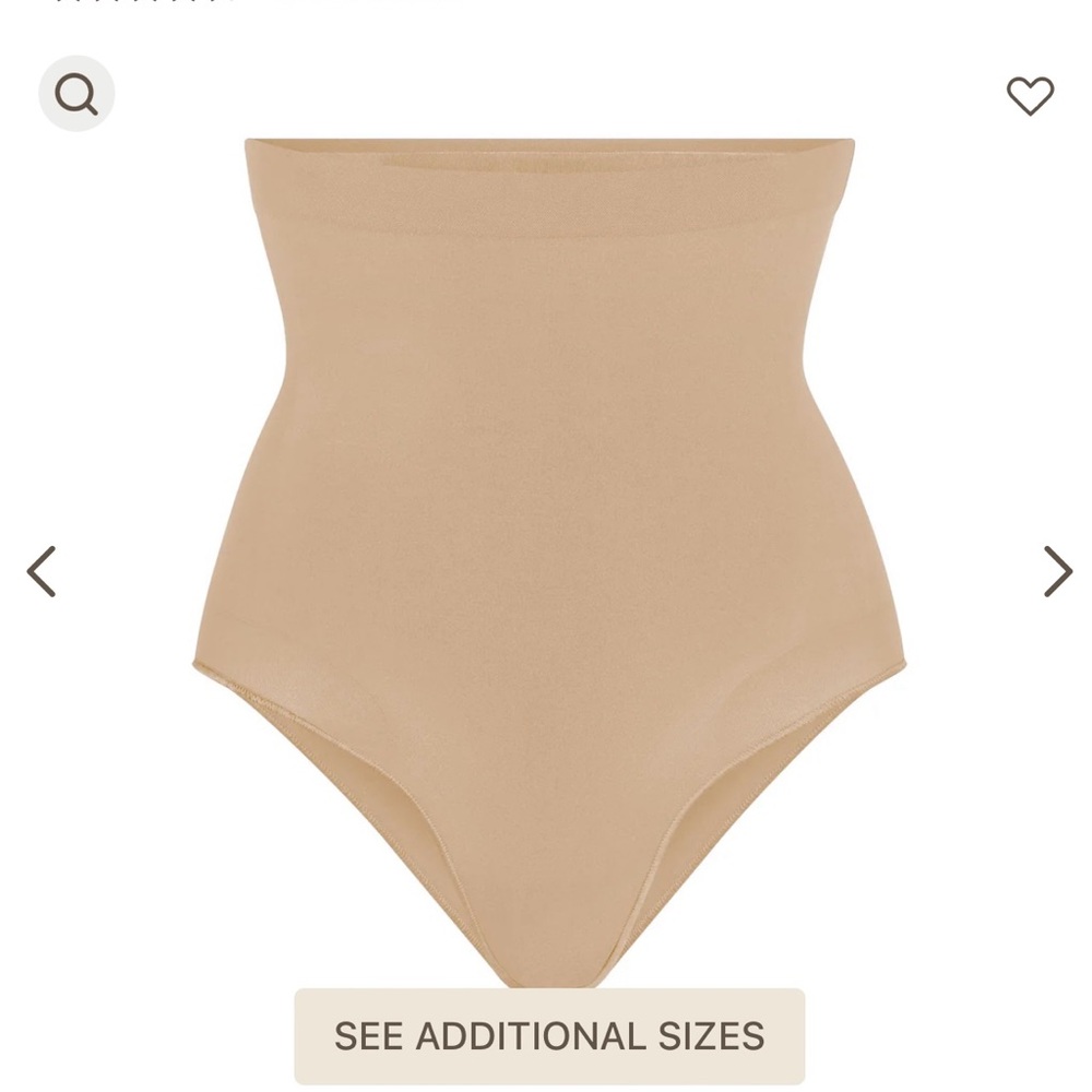 Skims SEAMLESS SCULPT
HIGH-WAISTED BRIEF size large color clay